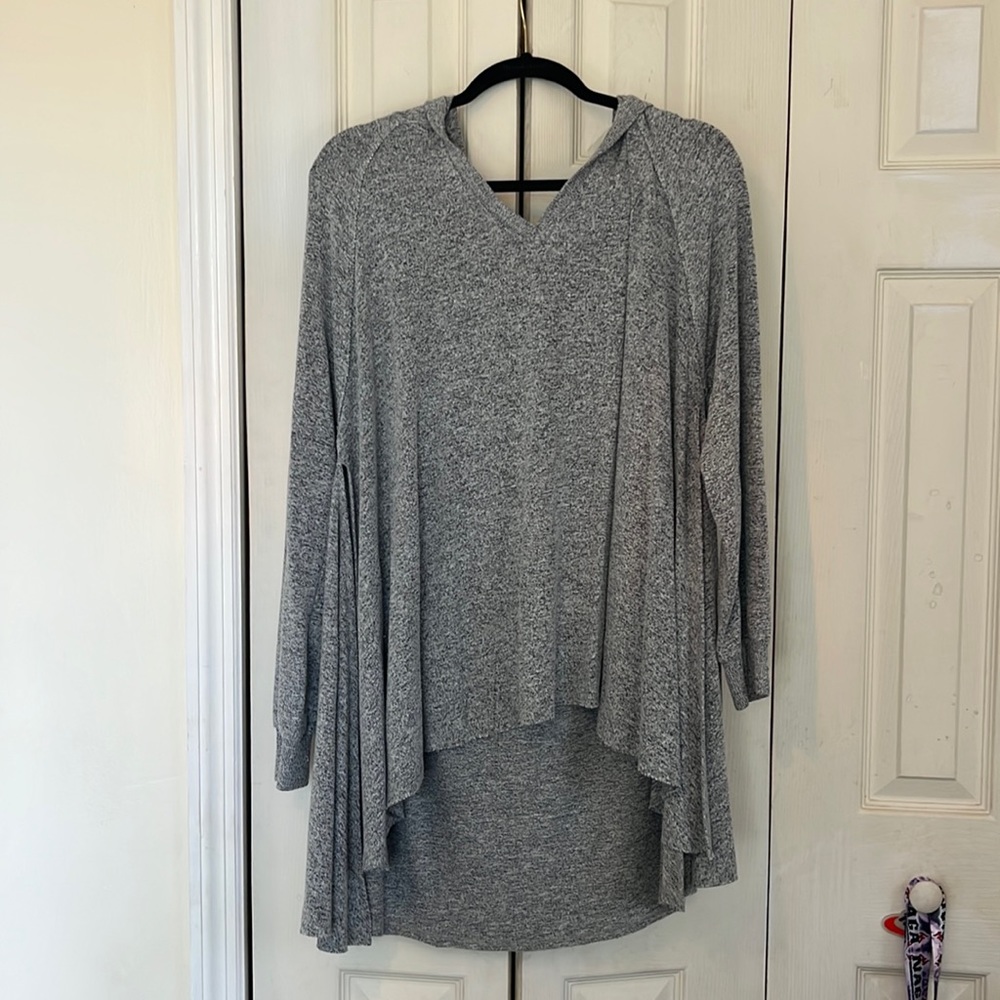 Mossimo long sleeve hooded shirt